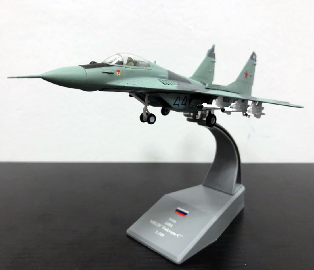 1/100 Scale Russia MIG-29 Fighter Airplane Model