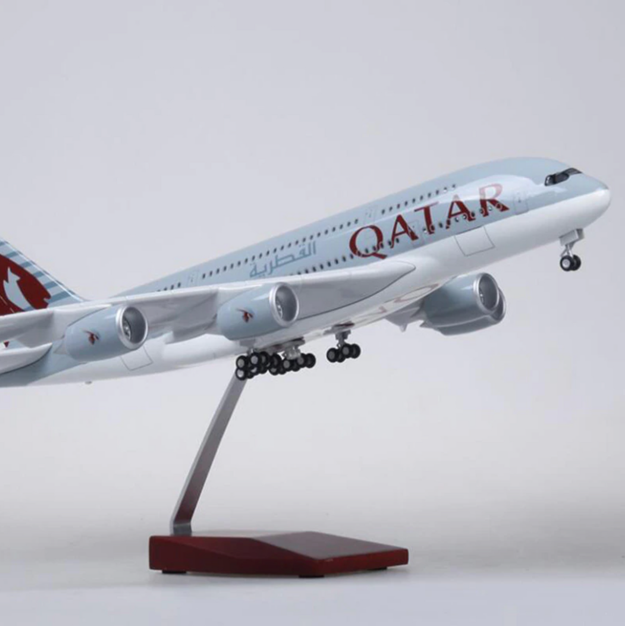 Qatar Airways Airbus A380 モデル Qatar Airways Airbus A380 Airplane Model (1/160 Scale