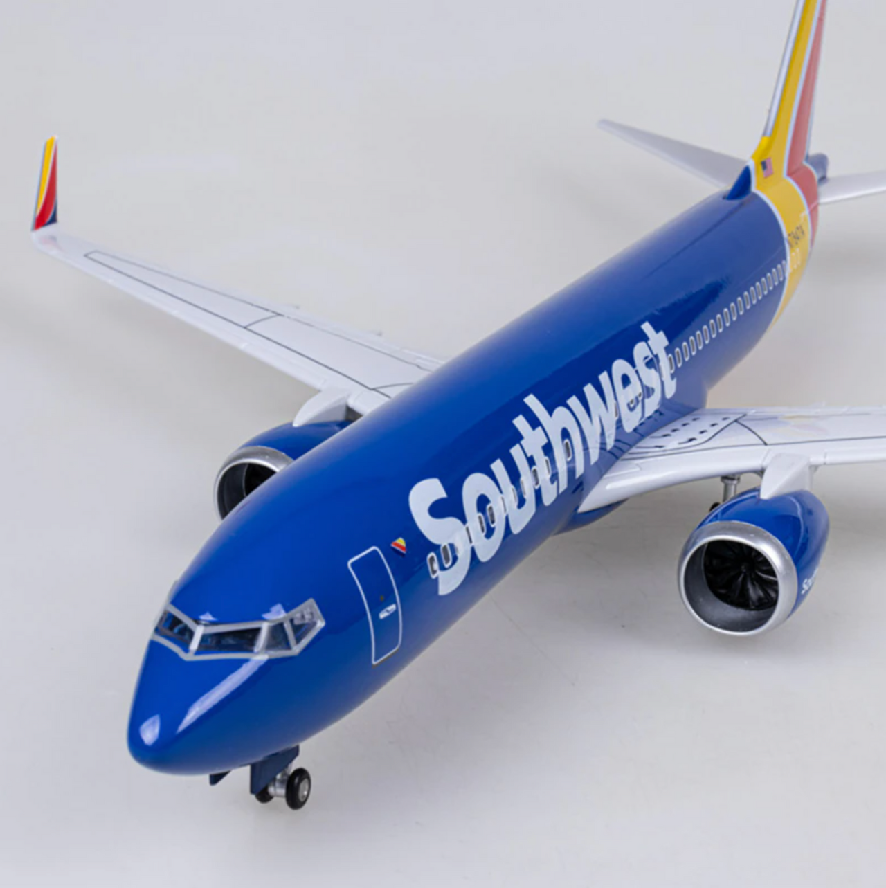 Southwest Boeing 737-700 Airplane Model (1/84 Scale - 47CM)