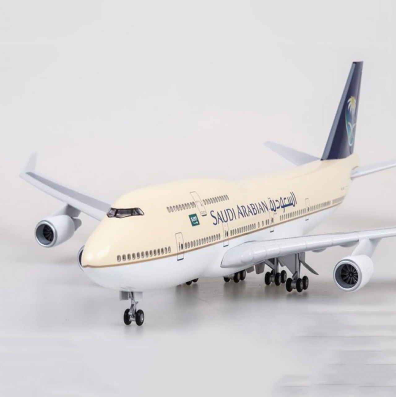 Saudi Arabia Boeing 747 Airplane Model (1/160 Scale - 47CM)