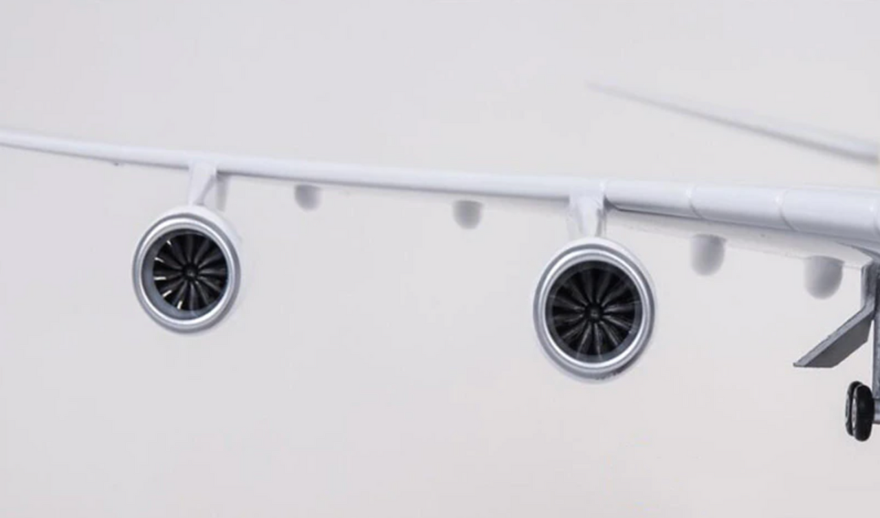 Saudi Arabia Boeing 747 Airplane Model (1/160 Scale - 47CM)