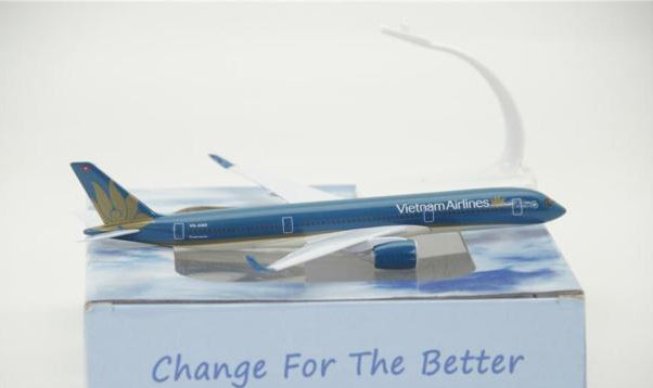 Vietnam Airlines Airbus A350 Airplane Model (20CM)