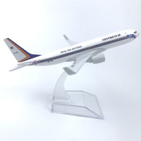 Thumbnail for Thai presidential plane Boeing 737 Airplane Model (16CM)