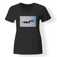 Thumbnail for ANA's Boeing 777 Designed V-Neck T-Shirts
