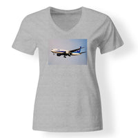 Thumbnail for ANA's Boeing 777 Designed V-Neck T-Shirts