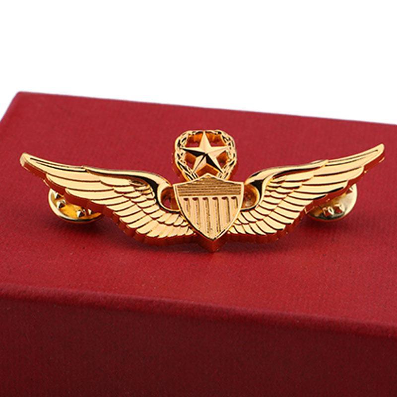 Golden WWII USAF Designed Pilot Badge