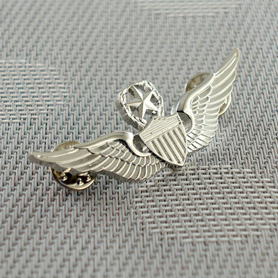 Silver WWII USAF Designed Pilot Badge