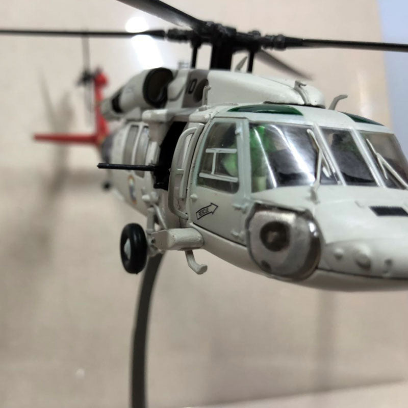 1/72 Scale Seahawk Sikorsky UH-60 Helicopter Model