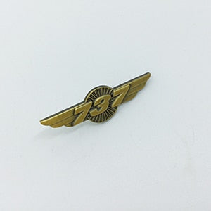 Boeing 737 Vintage aviation themed pilot essential, premium aviation-grade build.